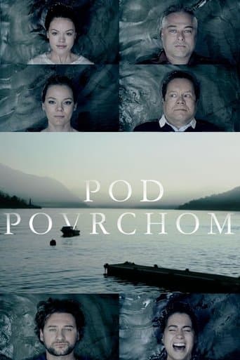 Pod povrchom Ver Online Castellano